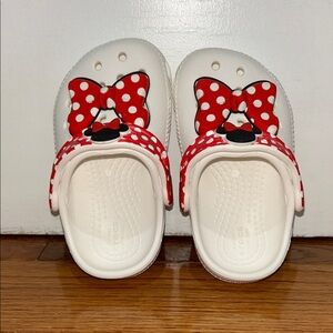 Disney Minnie Mouse Toddler Crocs White and Red Polka Dot Shoes